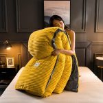Ultra-Soft Velvet Duvet Set - Image 5